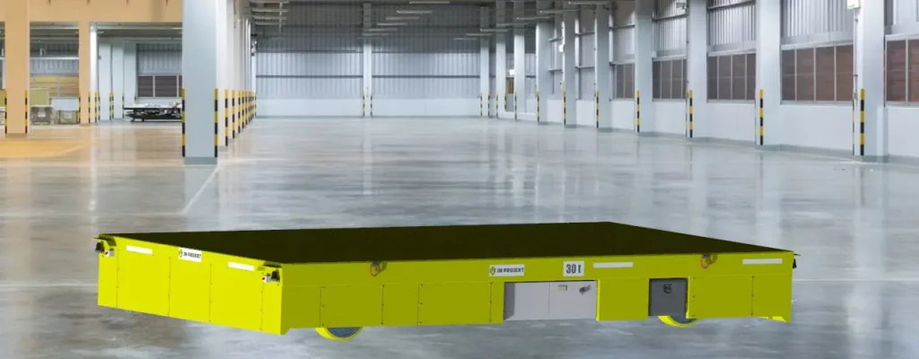 Platforma-transportowa-w-hali-zasilana-akumulatorem-sterowana-radio-lub-kaseta.