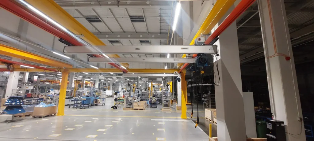 Suwnica podwieszana jednodźwigarowa z dźwigarem aluminiowym